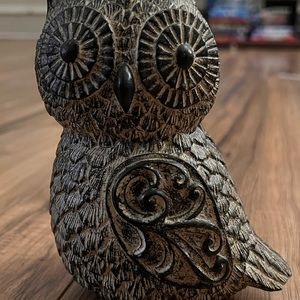 Owl decorations